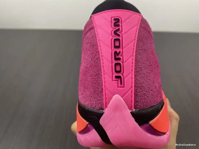 MaikeSneakers Jordan Low Shocking DH4121-600 (W) Pink Retro 14 0502